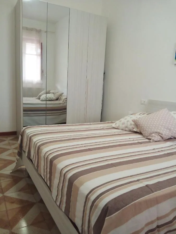 Appartamento A Mondello Italy